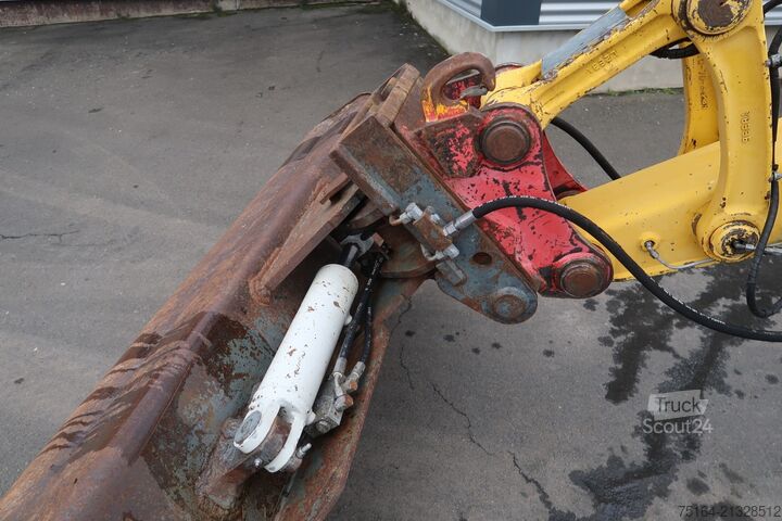 Minigraver Komatsu PC 88 MR-6