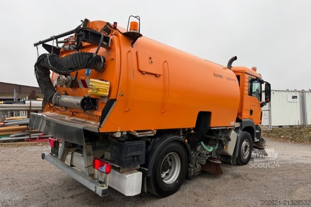 Spazzatrice stradale MAN TGS 18.360 4x2 Bucher