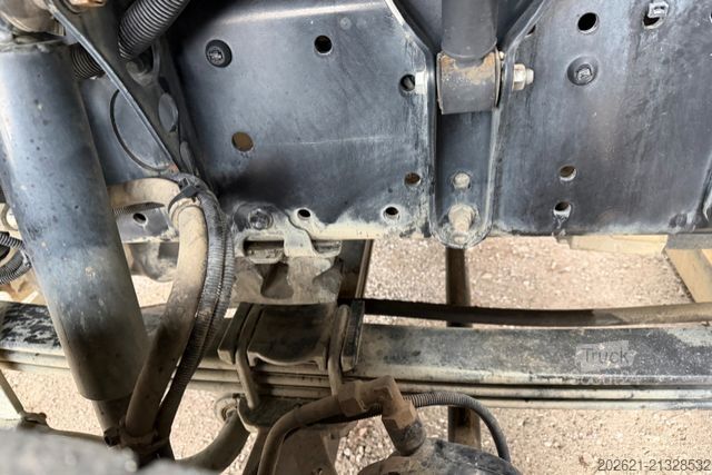 Spazzatrice stradale MAN TGS 18.360 4x2 Bucher