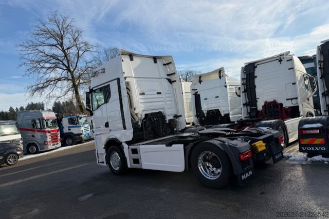 Tracteur routier standard MAN TGX 18.470 4x2