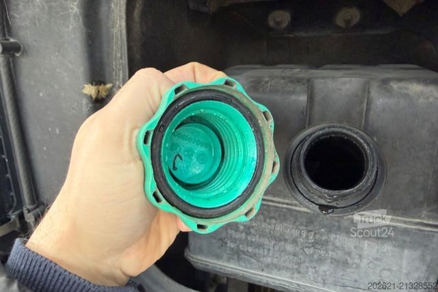 Hakowiec MERCEDES-BENZ Actros 3240 8x4 TRÖSCH