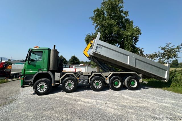 Hakowiec MERCEDES-BENZ Actros 4455 10x4 Moser
