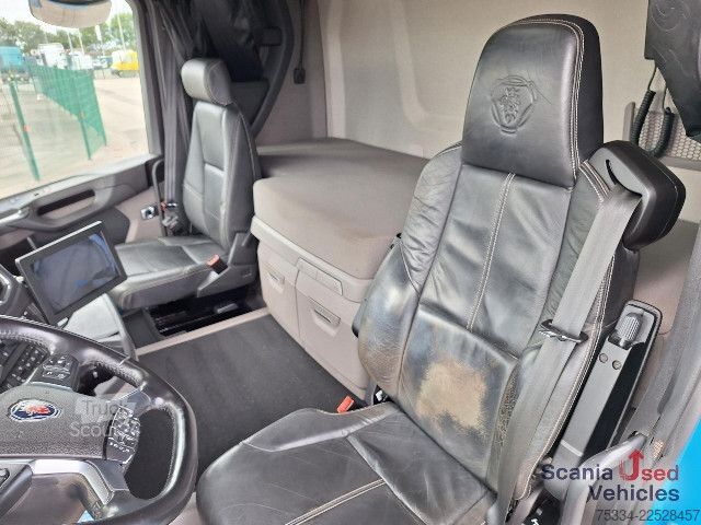 Wywrotka Scania R 450 B6x2*4NA Absetzer