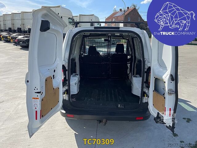 Fourgon tôlé Ford Transit COURIER FLEX PACK