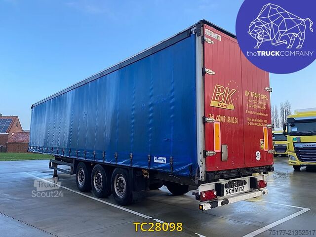 Sliding tarpaulins Schmitz Cargobull 
