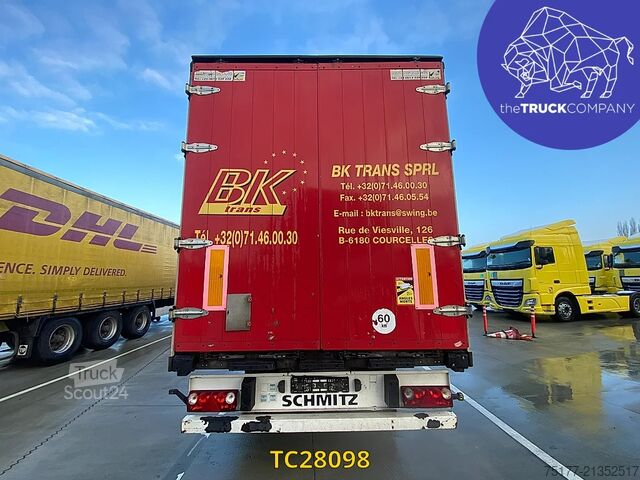Sliding tarpaulins Schmitz Cargobull 
