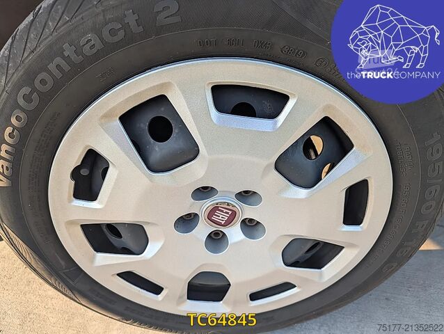 Fourgon tôlé Fiat Doblo 1.4i PETROL / CNG