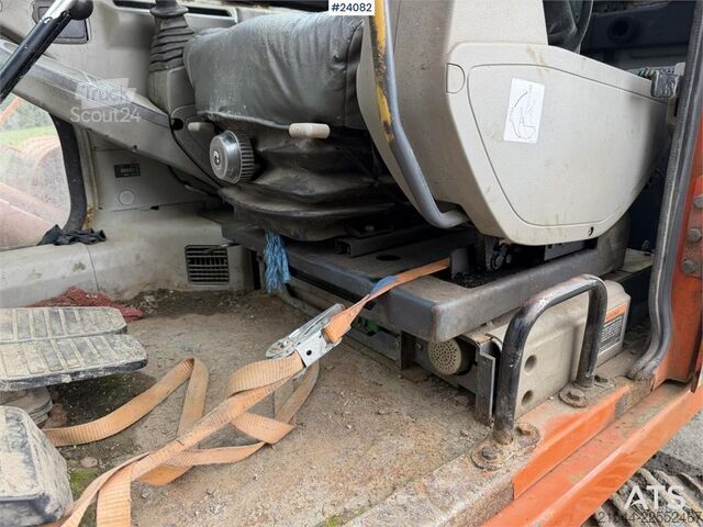 Goseniški bager Daewoo SL220LC-V Excavator with Tooth Bucket