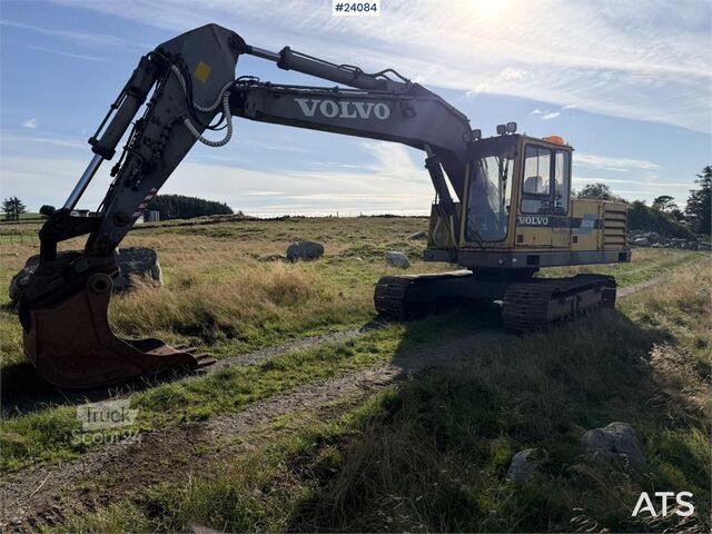  Volvo EC230 Excavator with Tooth Bucket WATCH VIDEO