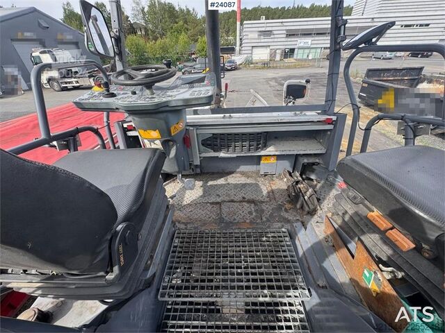  Vögele Super 1303-3i Asphalt Paver