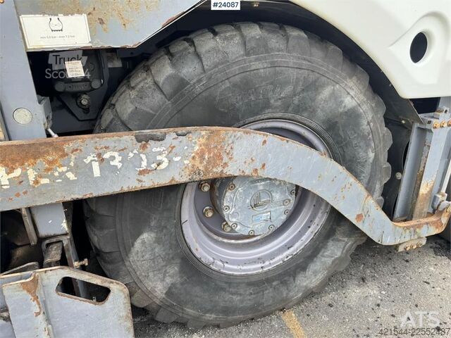 Adoquín Vögele Super 1303-3i Asphalt Paver
