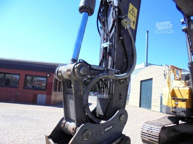  Volvo ECR 235 E L