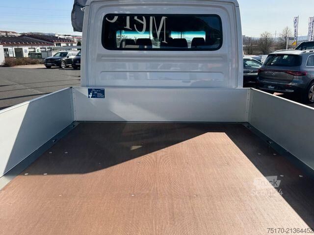 Camion à plateau double cabine Mercedes-Benz Sprinter 319 CDI 3665 DoKa Klima Kamera AHK