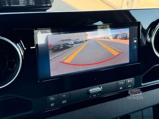 Camion à plateau double cabine Mercedes-Benz Sprinter 319 CDI 3665 DoKa Klima Kamera AHK