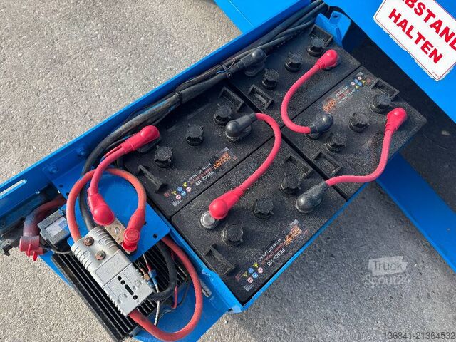 Pont élévateur à ciseaux Genie GS 3246 - 11,60m Scherenarbeitsbühne *Akku neu*