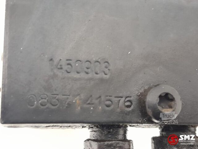 Частина шасі Daf Occ cabinekantelpomp DAF