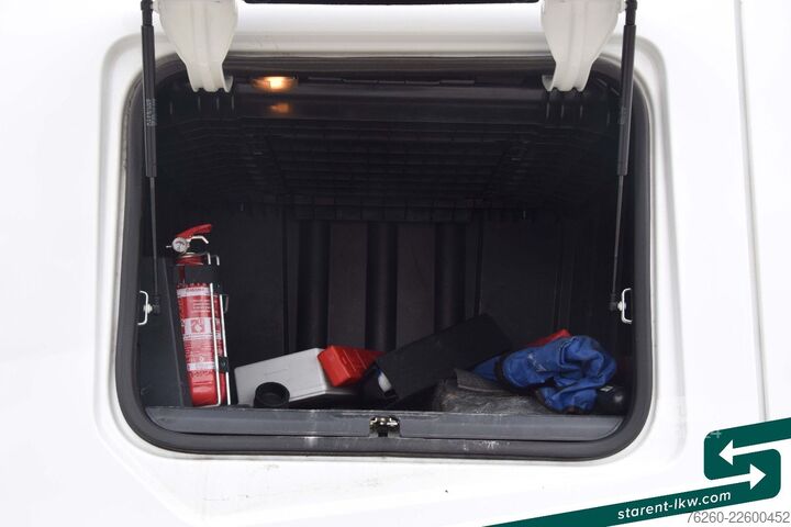 Standartinis vilkikas DAF XG 480 Intarder ACC Standklima 1.465L Tank LED