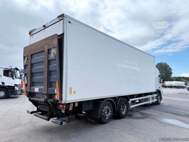Фургон (вантажний автомобіль) VOLVO FM 330 6x2*4 Side opening 8.7 m