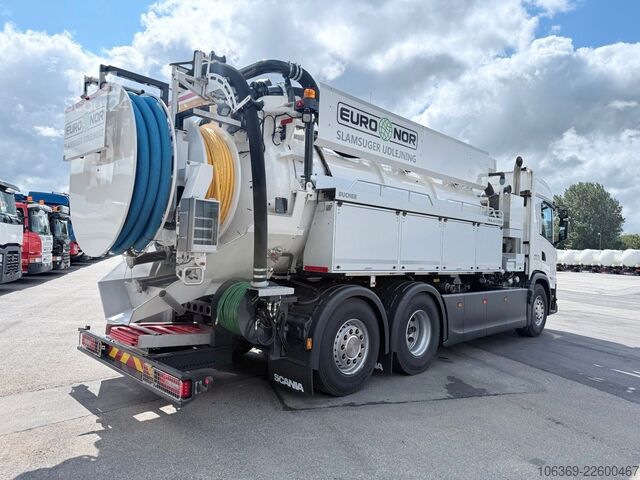 Вакуумний автоцистерна SCANIA G420 B6x2*4NB Bucher FlexLine CM100
