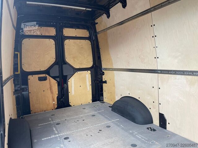 Yüksek tavanlı panelvan VW Crafter 35 L3H3 4M LED AHK äden