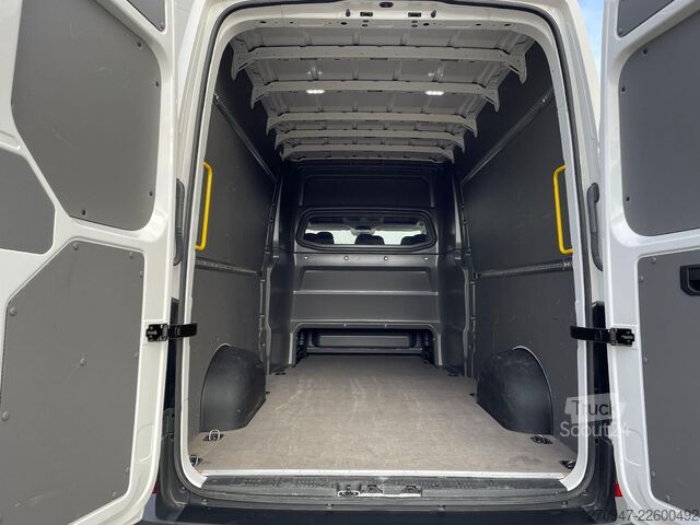 Højt tag varevogn VW Crafter MIXTO 35 L4H3 NAV RFK äden