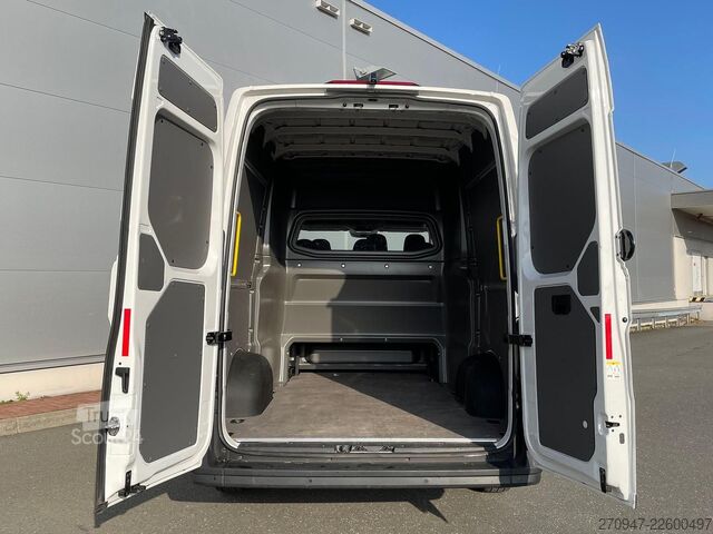 High top van VW Crafter MIXTO 35 L4H3 NAV AHK äden