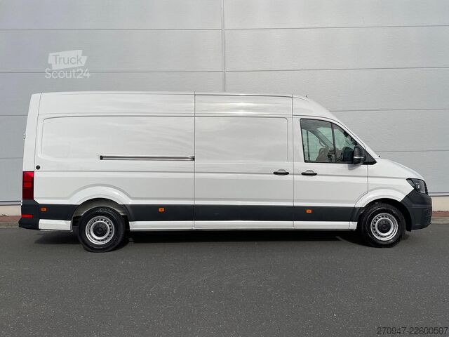 High top van VW Crafter Kasten 35 L4H3 NAV RFK äden
