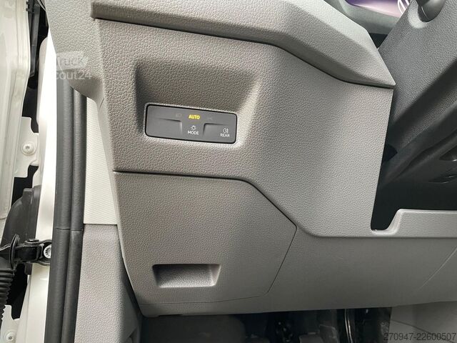 High top van VW Crafter Kasten 35 L4H3 NAV RFK äden