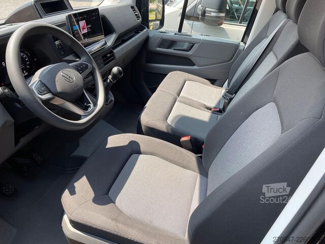 High top van VW Crafter Kasten 35 L4H3 AHK RFK äden