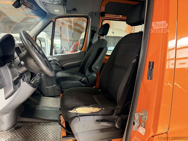 Kombi z visokim stropom MERCEDES-BENZ Sprinter 316 CDI 4x4 Allrad 5-Sitzer