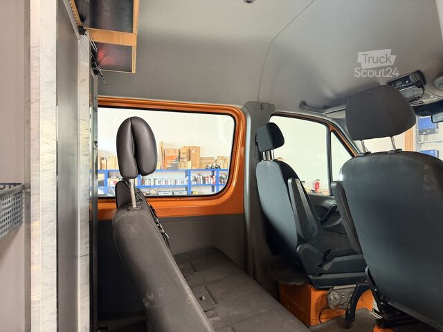 Kombi z visokim stropom MERCEDES-BENZ Sprinter 316 CDI 4x4 Allrad 5-Sitzer