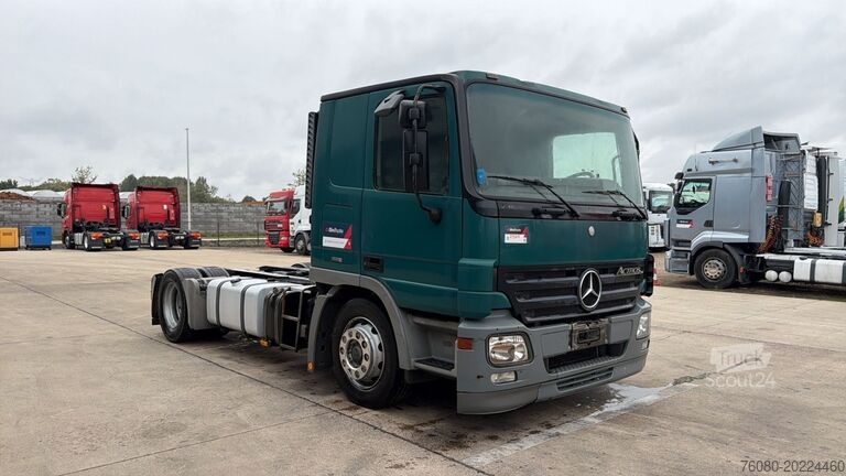 Chasis con cabina Mercedes-Benz Actros 1841 (EPS / 3 PEDALS / RETARDER / V6)