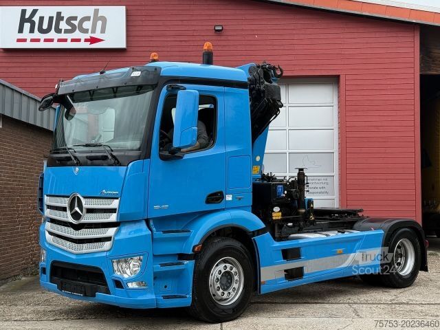 Camion poids lourd MERCEDES-BENZ Antos 1845LS + HMF 2620 Kran