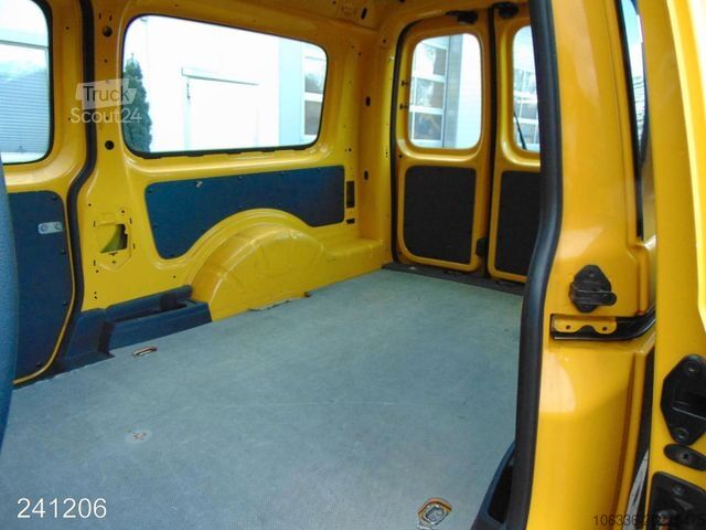 Panelová dodávka VOLKSWAGEN Caddy Maxi 2.0 TDI 4Motion -2x Schiebetür-HFT-