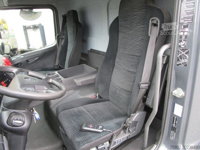 Skříňová dodávka MERCEDES-BENZ Atego 818L MP4*KLIMA+LBW+7,28m+1-Hand*