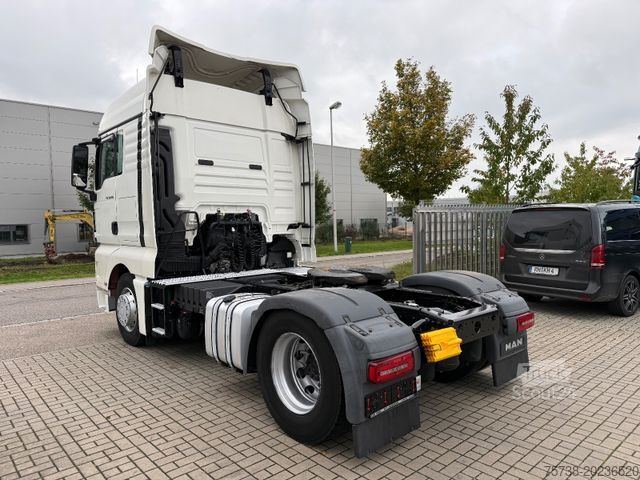 Standard SZM MAN TGX 18.460 BLS XLX/Intarder/2xTank/Navi/EURO6