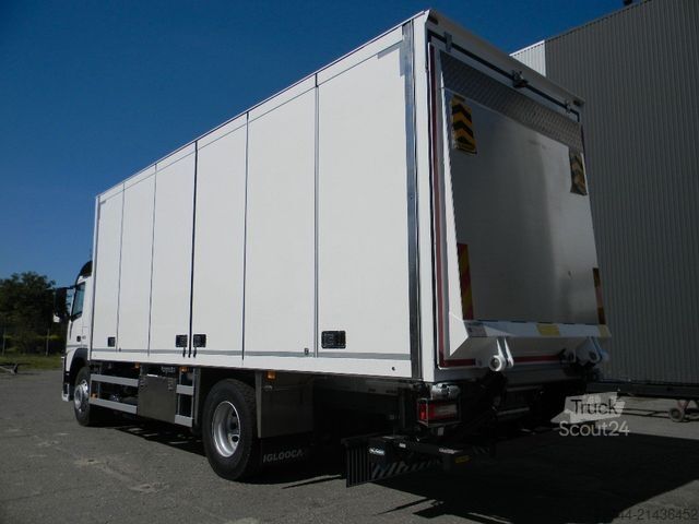 Dobozos teherautó  Faltwand - Kofferaufbau, Seitenfaltwand