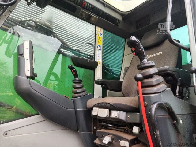 Machine de manutention de matériaux Sennebogen 830 E