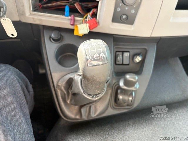 Koelwagen VOLVO FL 12.210 Kühlkoffer