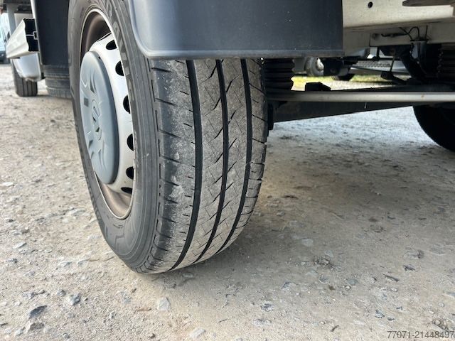 Vrachtwagen met bakwagen RENAULT Master Koffer+LBW*Navi*Klima*Kamera*Tempomat*Top