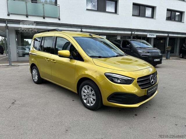 Minibús Mercedes-Benz T 180  Progressive LED Kamera AHK-Vorrüstung