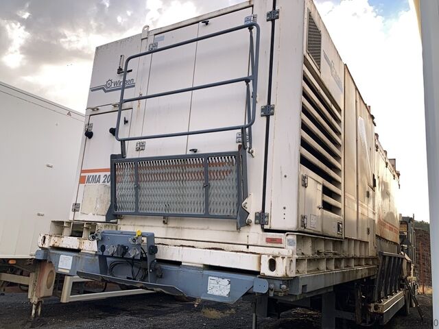Riciclatore d'asfalto Wirtgen KMA 200