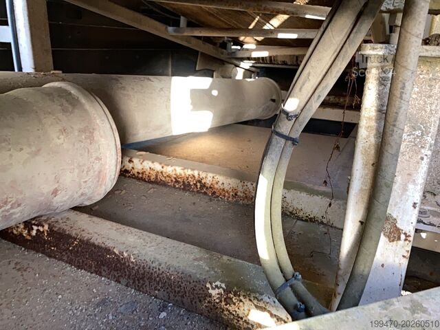 Riciclatore d'asfalto Wirtgen KMA 200