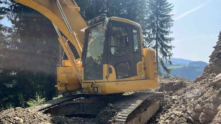 Tracked Excavator Komatsu PC228US-LC-8