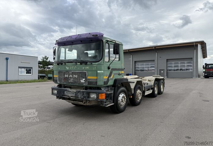 Șasiu de camion MAN 32.342 VF Fahrgestell / Chassis-Kabine