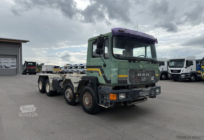 Șasiu de camion MAN 32.342 VF Fahrgestell / Chassis-Kabine