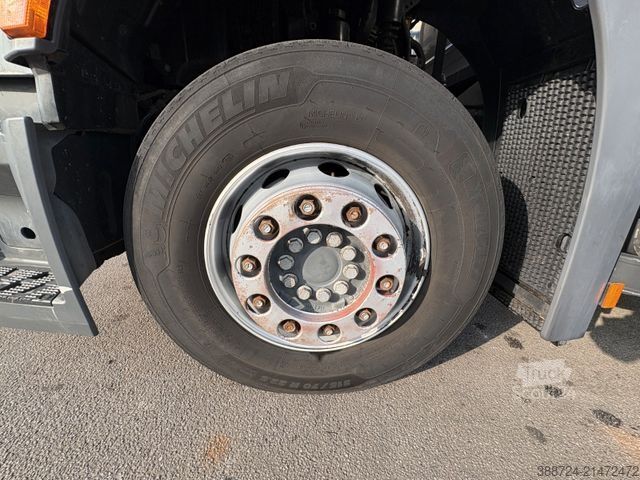 Chladený nákladný automobil MERCEDES-BENZ Actros 2545*E6d*Retarder*Carrier*LBW*Lift*TÜV*