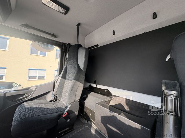 Chladený nákladný automobil MERCEDES-BENZ Actros 2545*E6d*Retarder*Carrier*LBW*Lift*TÜV*