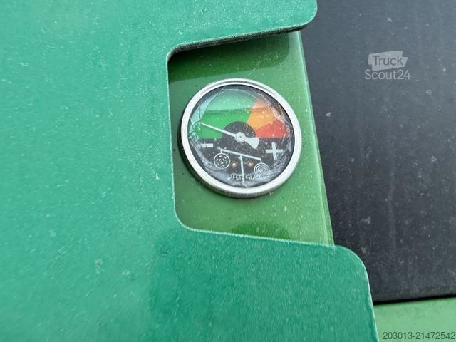 Landmaschine John Deere V451 G Rundballenpresse - NEU