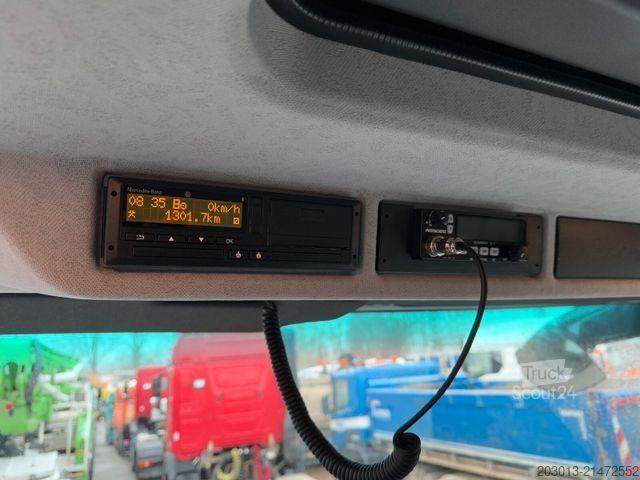 Tovornjak s črpalko za beton MERCEDES-BENZ Arocs 4146 8x4 PUMI SERMAC 4Z28